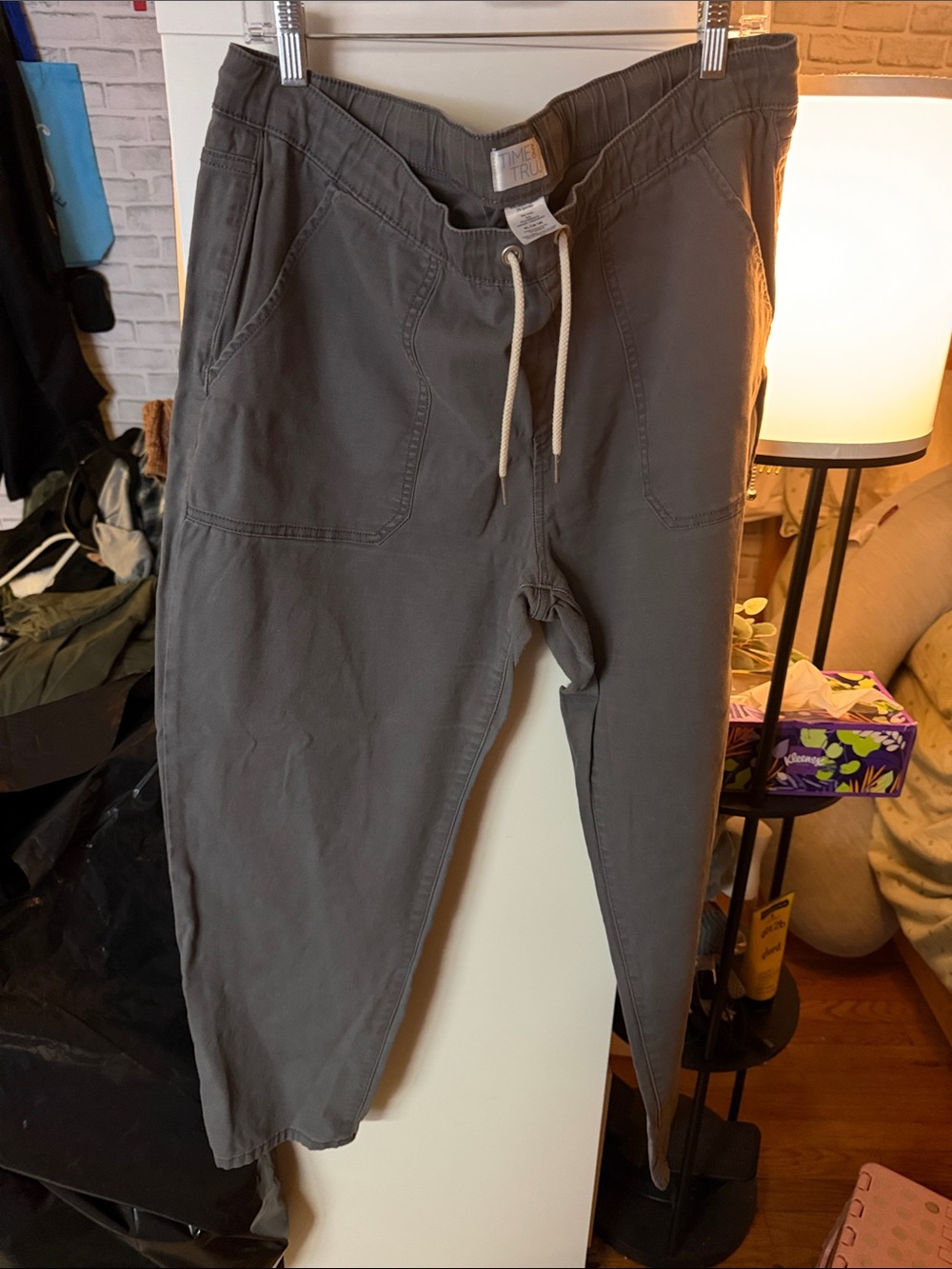 Time and Tru Men’s Drawstring Joggers in Charcoal